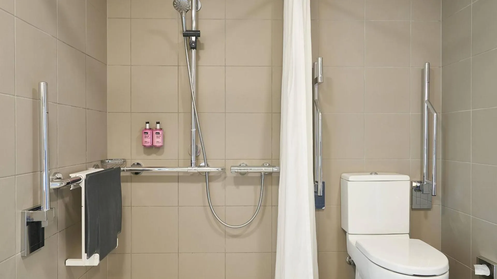 Moxy London Stratford Hotel United Kingdom