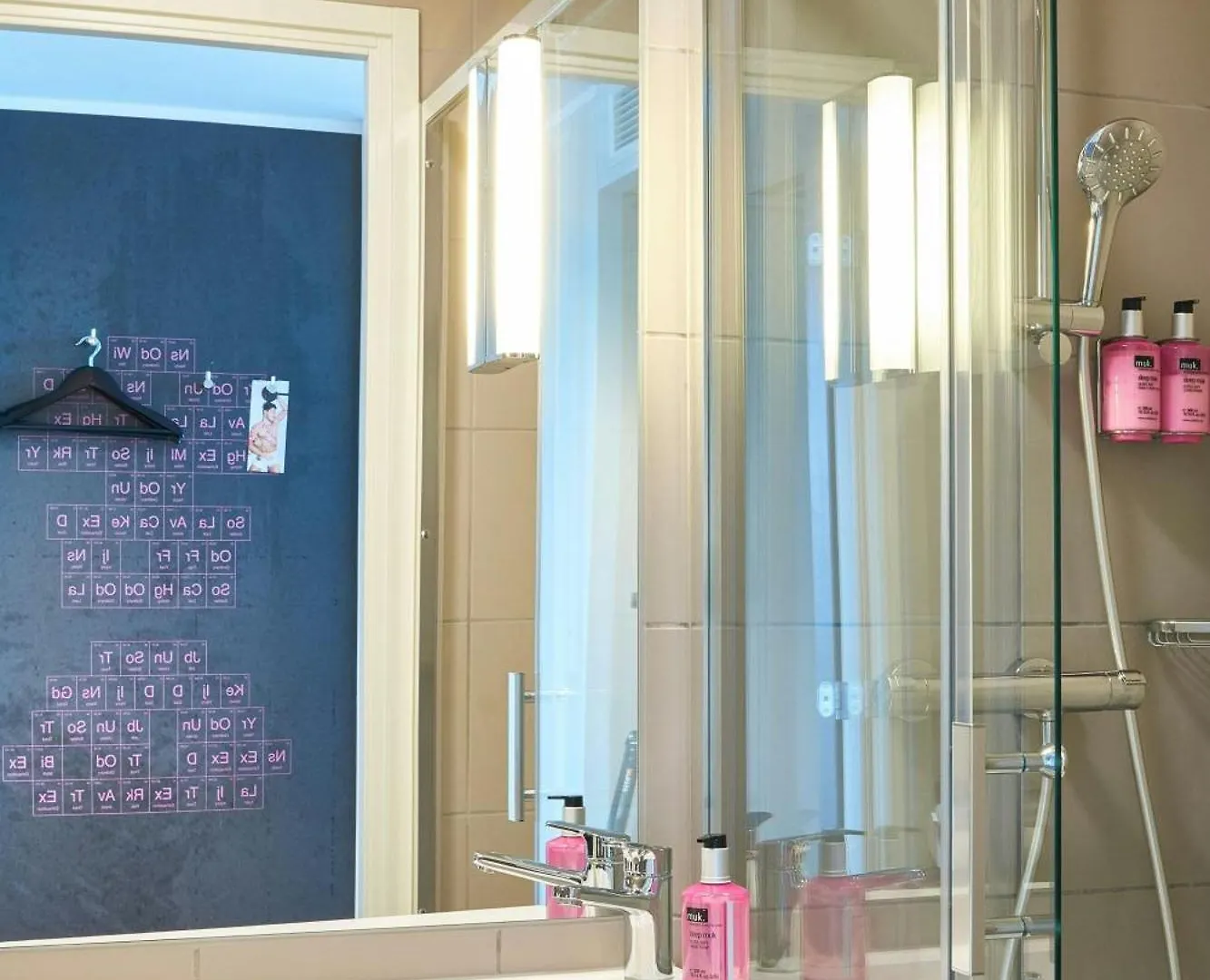 Moxy London Stratford Hotel