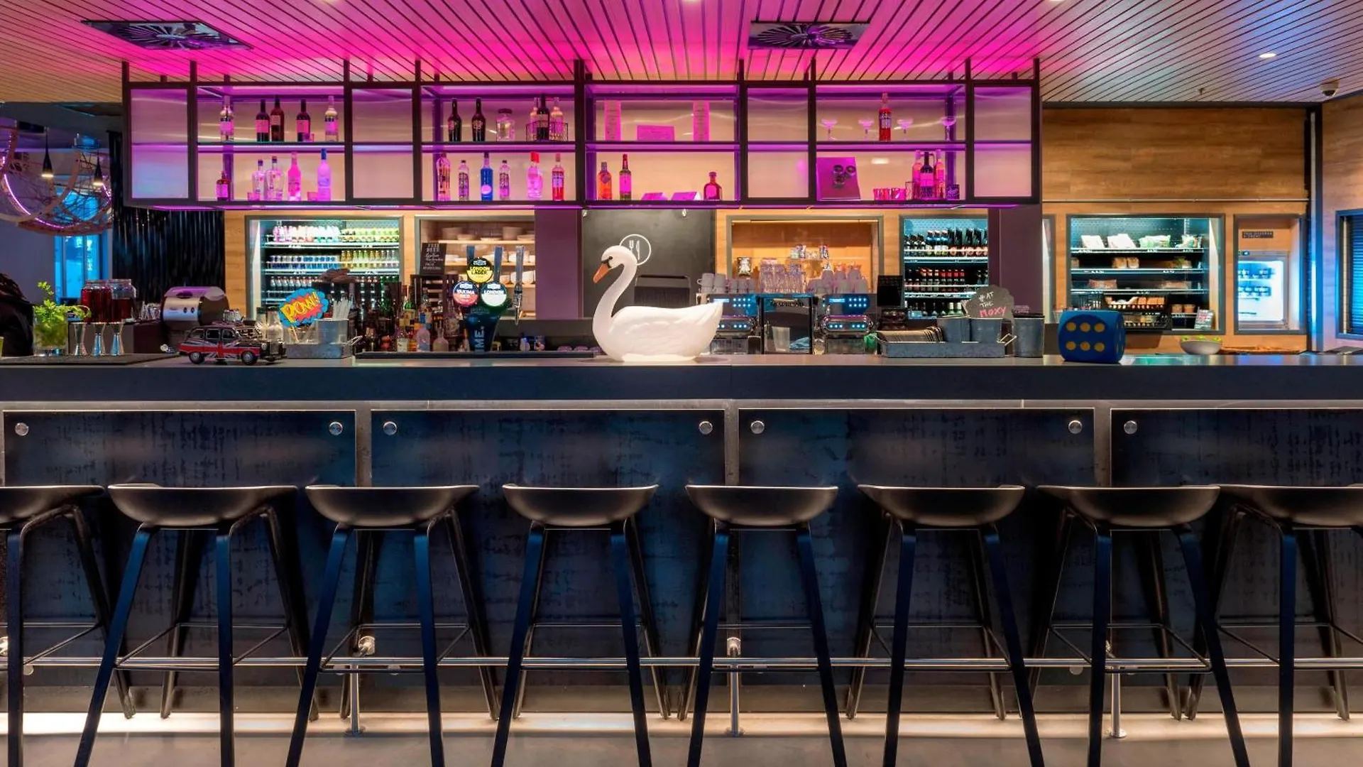 Moxy London Stratford contacts